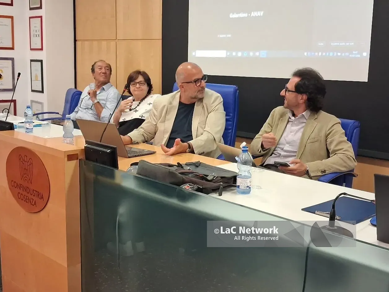 Amaco al capolinea, salta l’accordo di vendita con il Consorzio autolinee: licenziamenti dietro l’angolo