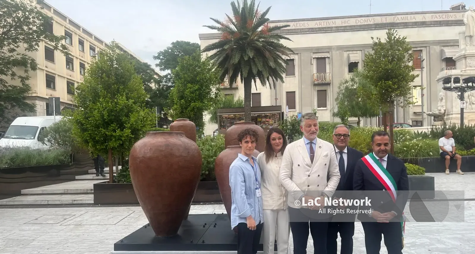 Stretto \"contemporaneo\", il ministro Giuli a Reggio per la Fontana Ferma di Piero Pizzi Cannella\n
