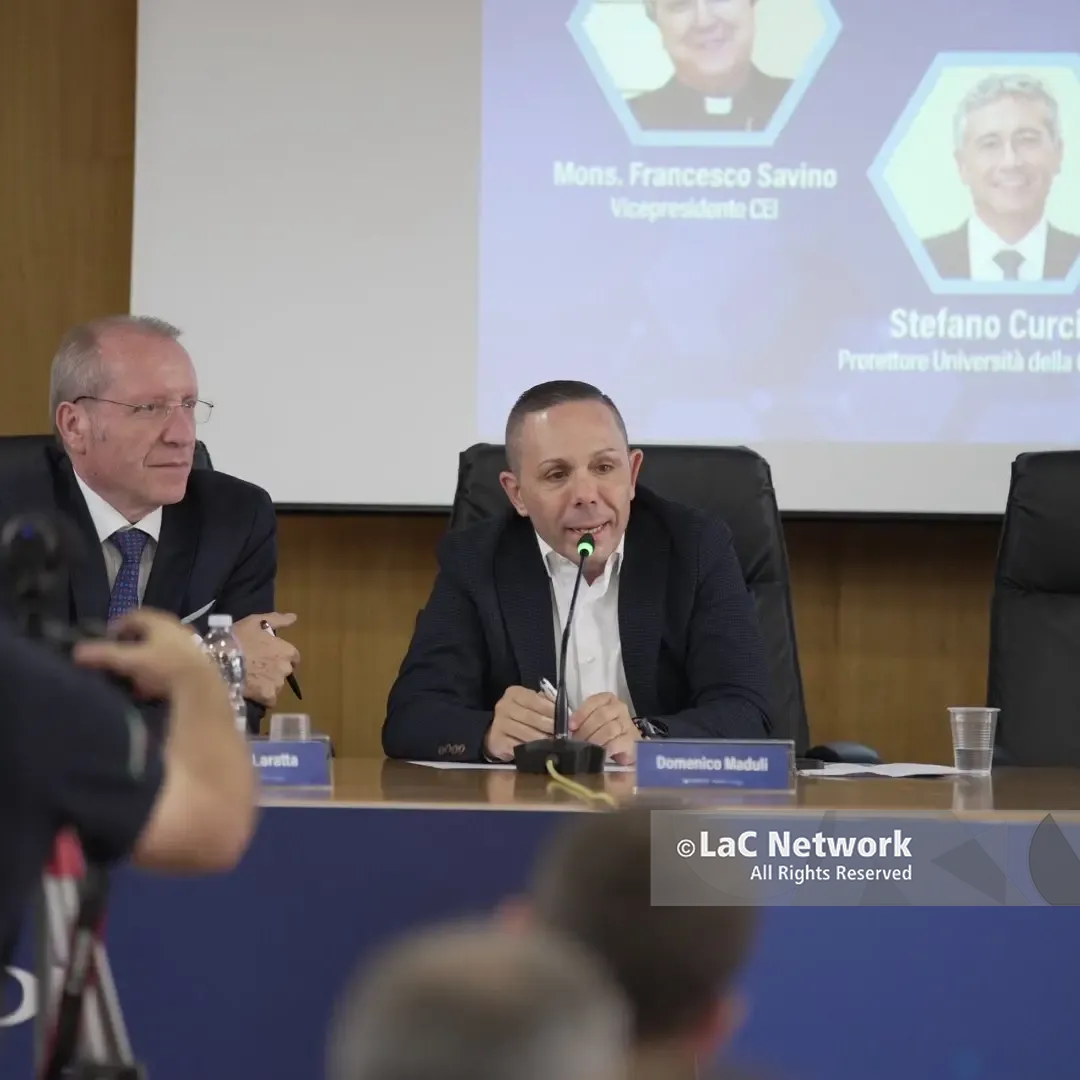 <p>L’editore del network LaC Maduli: «L’IA va governata. La tecnologia deve essere al servizio dell'uomo»</p>