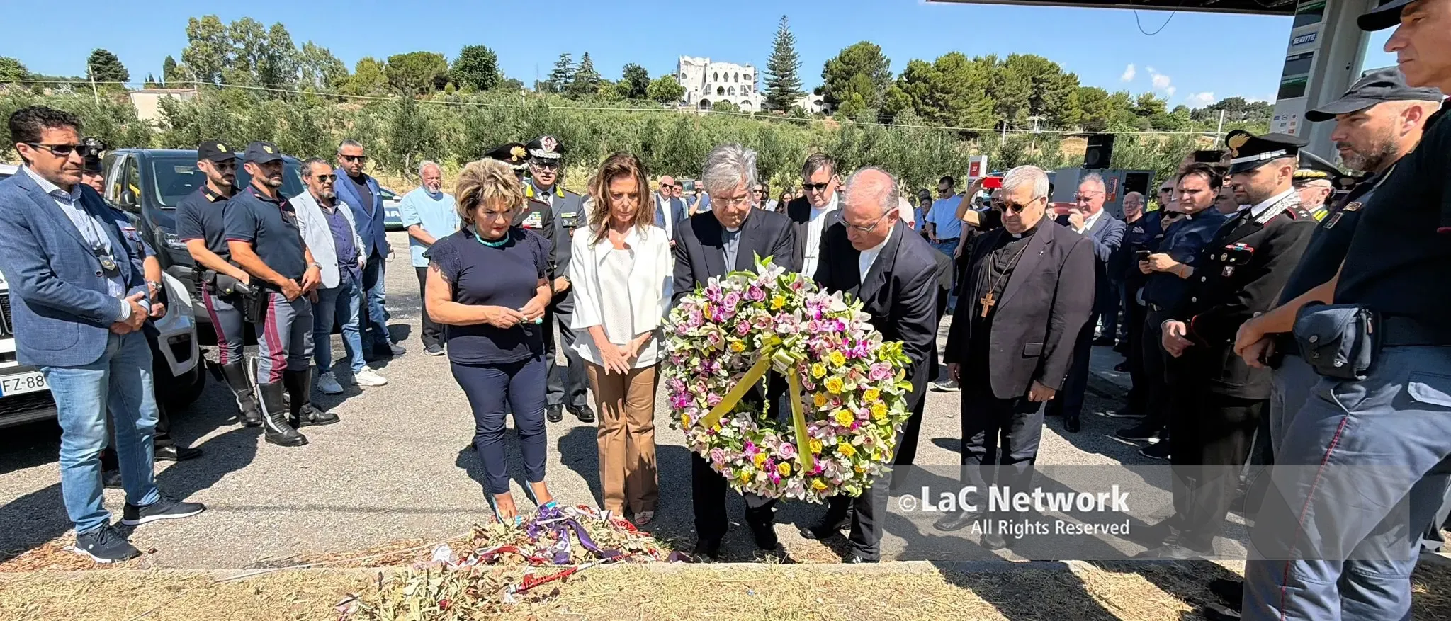 Strage Amendolara, il monito di mons. Savino:\u00A0«Le nostre coscienze bruciate in quell’auto, nessuno può autoassolversi»\n