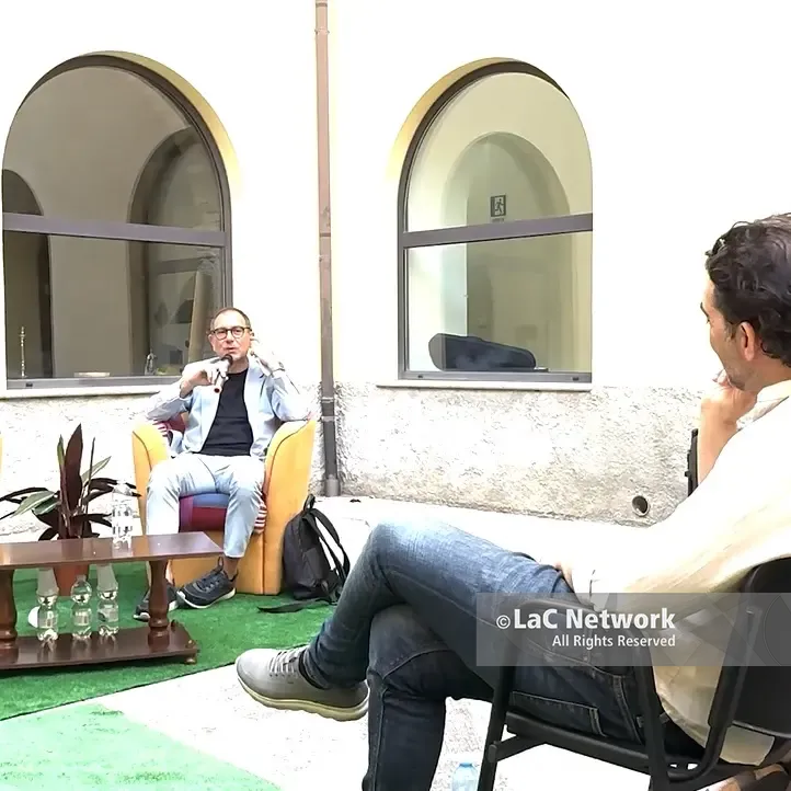 Intelligenza artificiale e Comuni, Carellario protagonista a Satriano: “Governance,\n\nformazione e responsabilità per non subire il cambiamento”\n