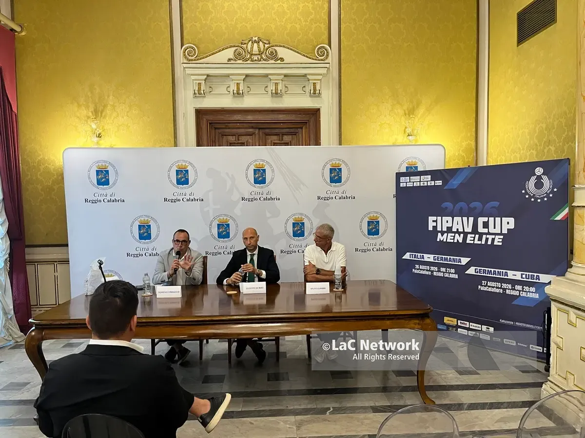 Lo spettacolo del Volley maschile ad agosto a Reggio:\u00A0De Giorgi porta i campioni del Mondo\u00A0al Museo per salutare la città\n\u00A0\n