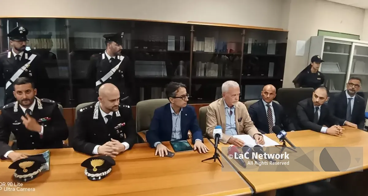'Ndrangheta a Reggio Calabria, il procuratore Borrelli: «Un colpo strategico alla “Confederazione”»\n