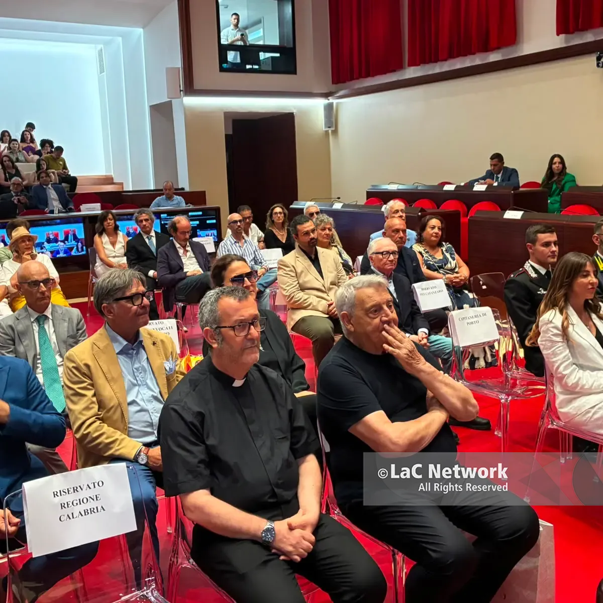 Gerardo Sacco riceve le Chiavi di Catanzaro: «Mi avete dato fiducia quando avevo ancora tutto da dimostrare»\n