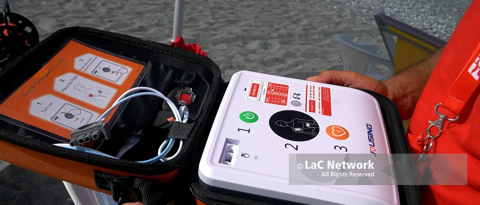 Scalea, venti defibrillatori negli stabilimenti balneari rendono il litorale sempre più sicuro\n