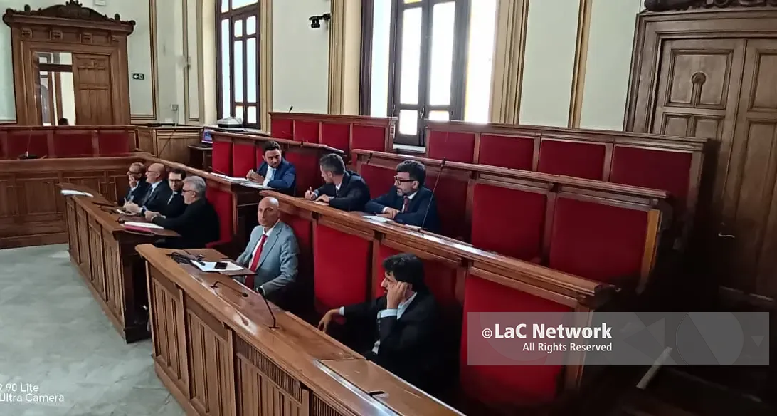Castore, Romeo replica a Cannizzaro: «Dal centrodestra una proroga camuffata, cosa succederà dal primo gennaio?»\n