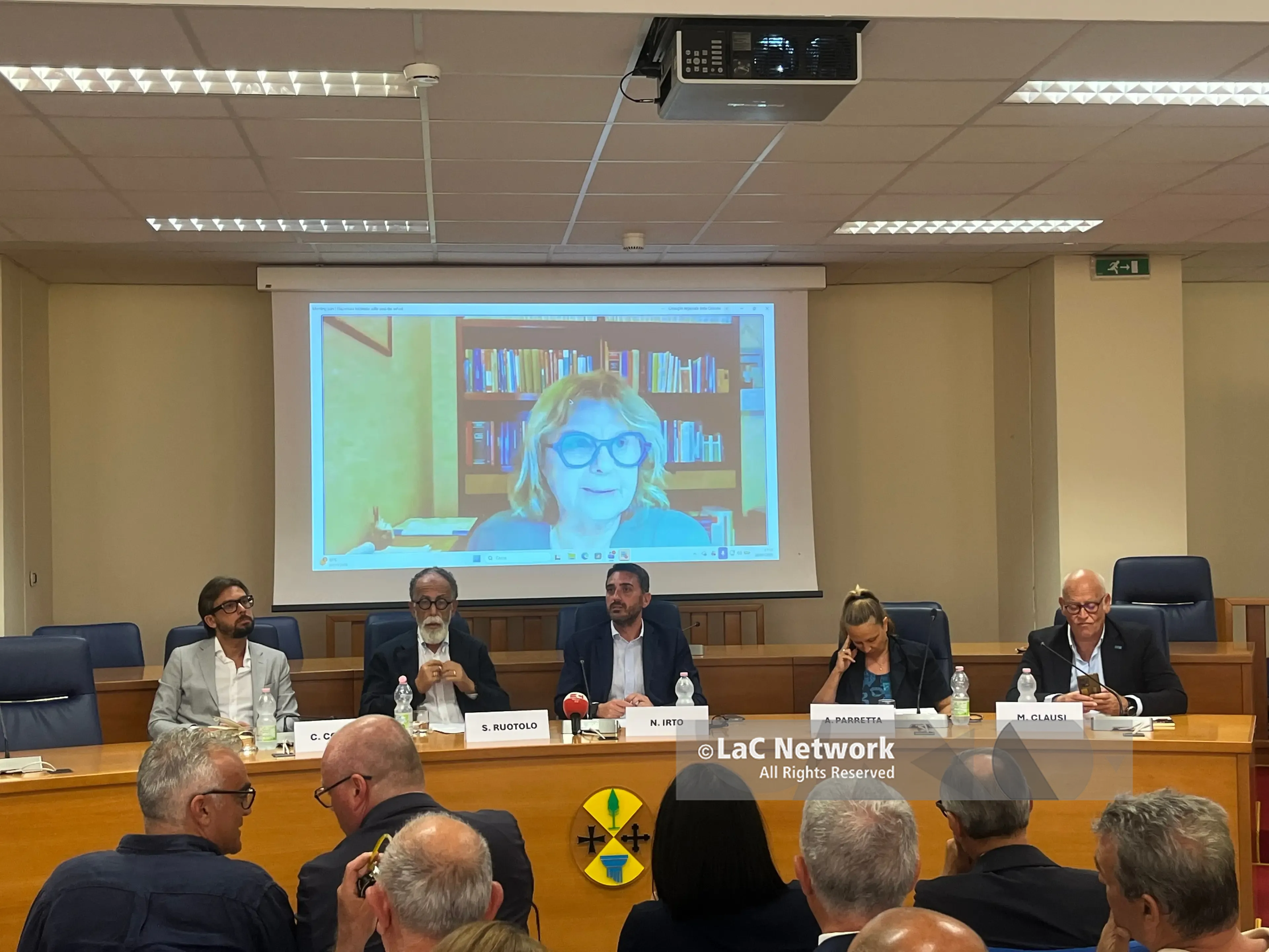 Nuove tecnologie, approfondimenti su ambiente e salute, documenti sulla morte di De Grazia: il Pd Calabria rilancia a Reggio l'inchiesta sulle navi dei veleni\n