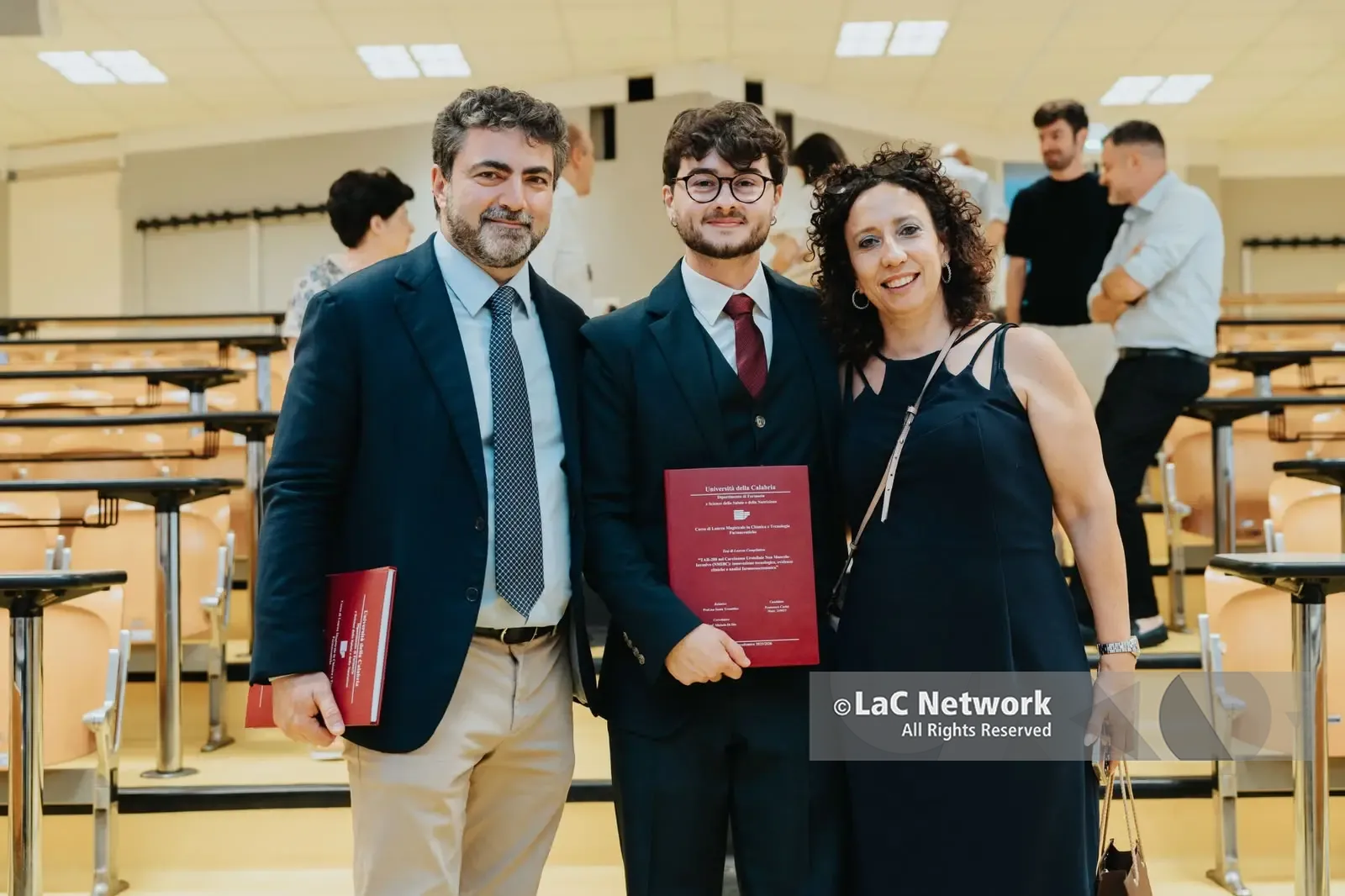 Talenti\u00A0all’Uncal: la tesi d’eccellenza su TAR-200, il dispositivo che sfida il tumore alla vescica\n