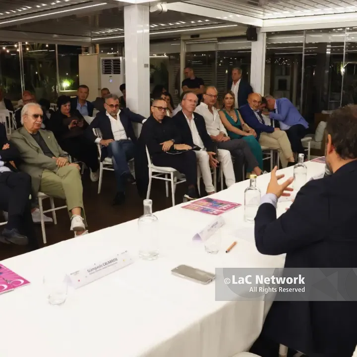 Uniti contro spopolamento e declino: da Falerna il messaggio dei\u00A0sindaci calabresi che non si arrendono\n