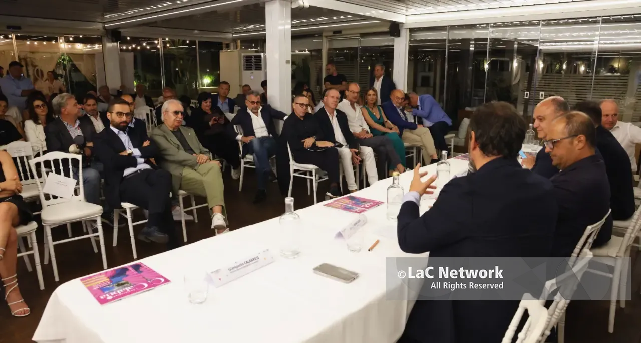 Uniti contro spopolamento e declino: da Falerna il messaggio dei\u00A0sindaci calabresi che non si arrendono\n