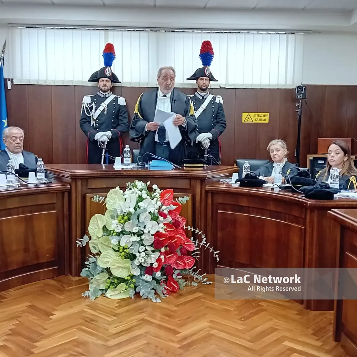 <p>Mobilità passiva in rosso, 329 milioni di euro per le cure fuori regione: a Catanzaro il giudizio di parifica del rendiconto</p>