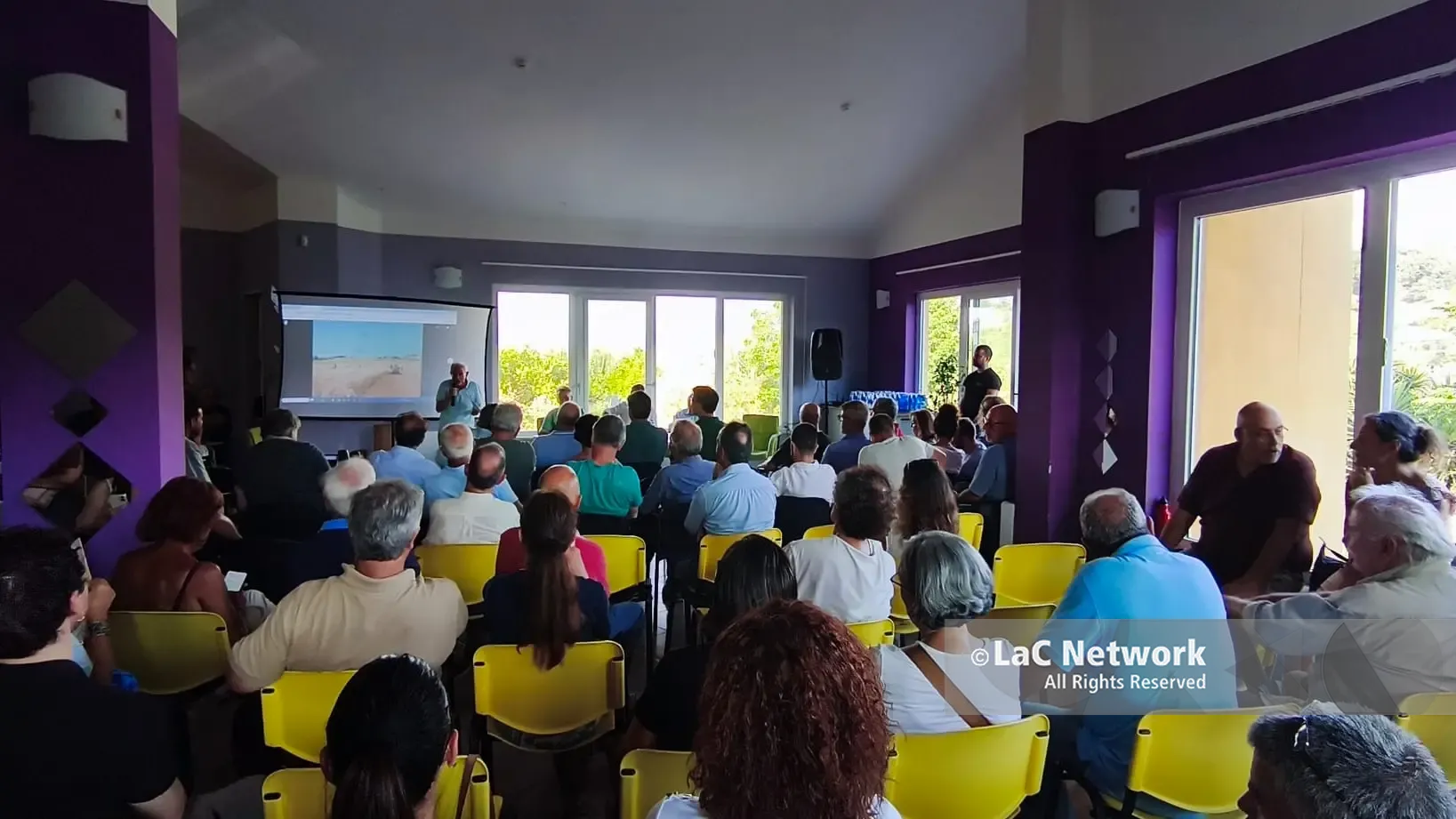 <p>L'assemblea del 24 luglio al Centro di aggregazione sociale di Maierato</p>\\n
