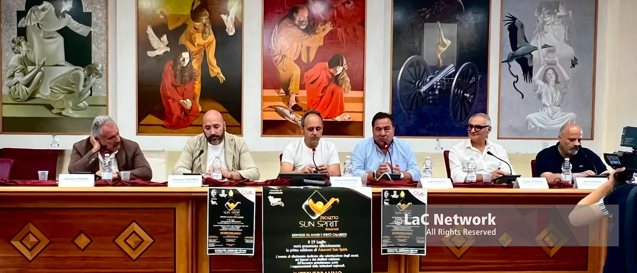 Presentata a Palazzo Canale la prima edizione di \"Amaroni Sun Spirit\": la Calabria celebra i suoi amari e distillati\n
