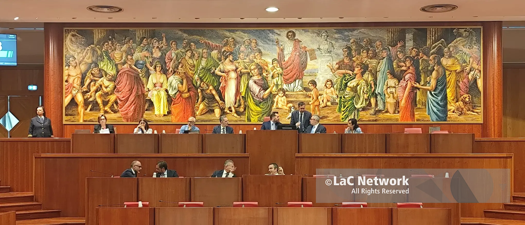 Fusioni dei Comuni, la mossa a sorpresa della Regione Calabria: cancellare la legge sui fondi (e il referendum)\n