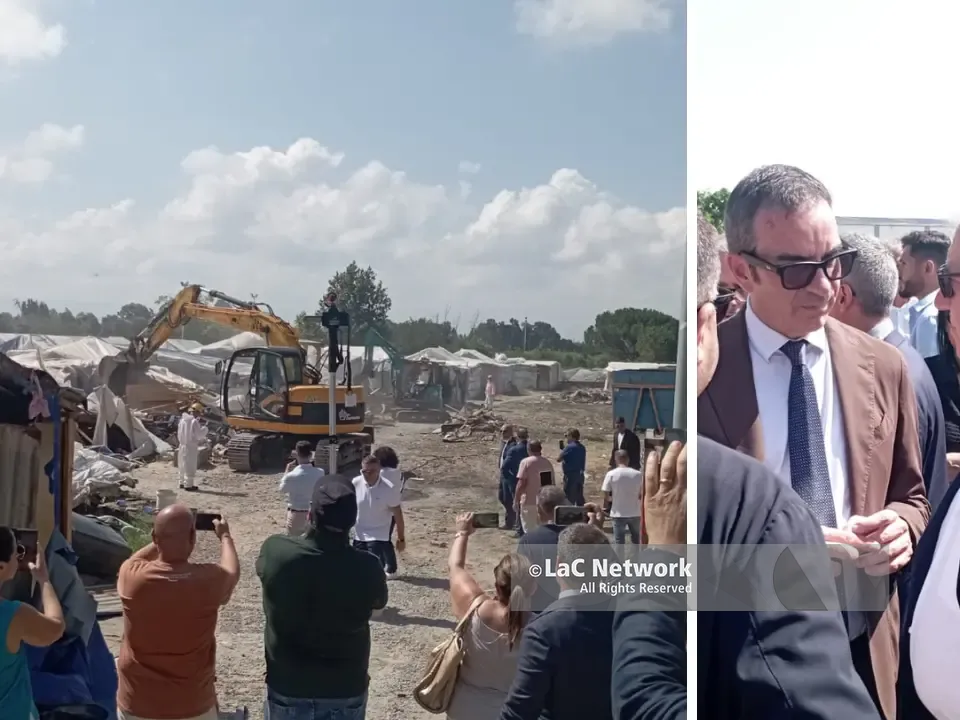 La tendopoli di San Ferdinando non esiste più, Mantovano: «Dopo decenni di degrado diamo vita a un modello virtuoso»