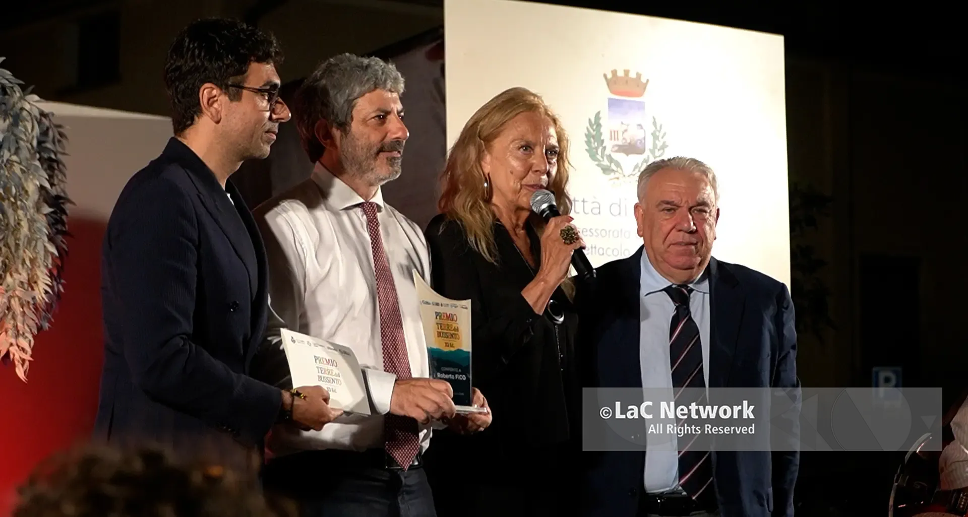 Premio Terre del Bussento, Grippo convoca gli stati generali delle regioni del sud e incassa subito il sì di Fico: «Ci sarò»\n