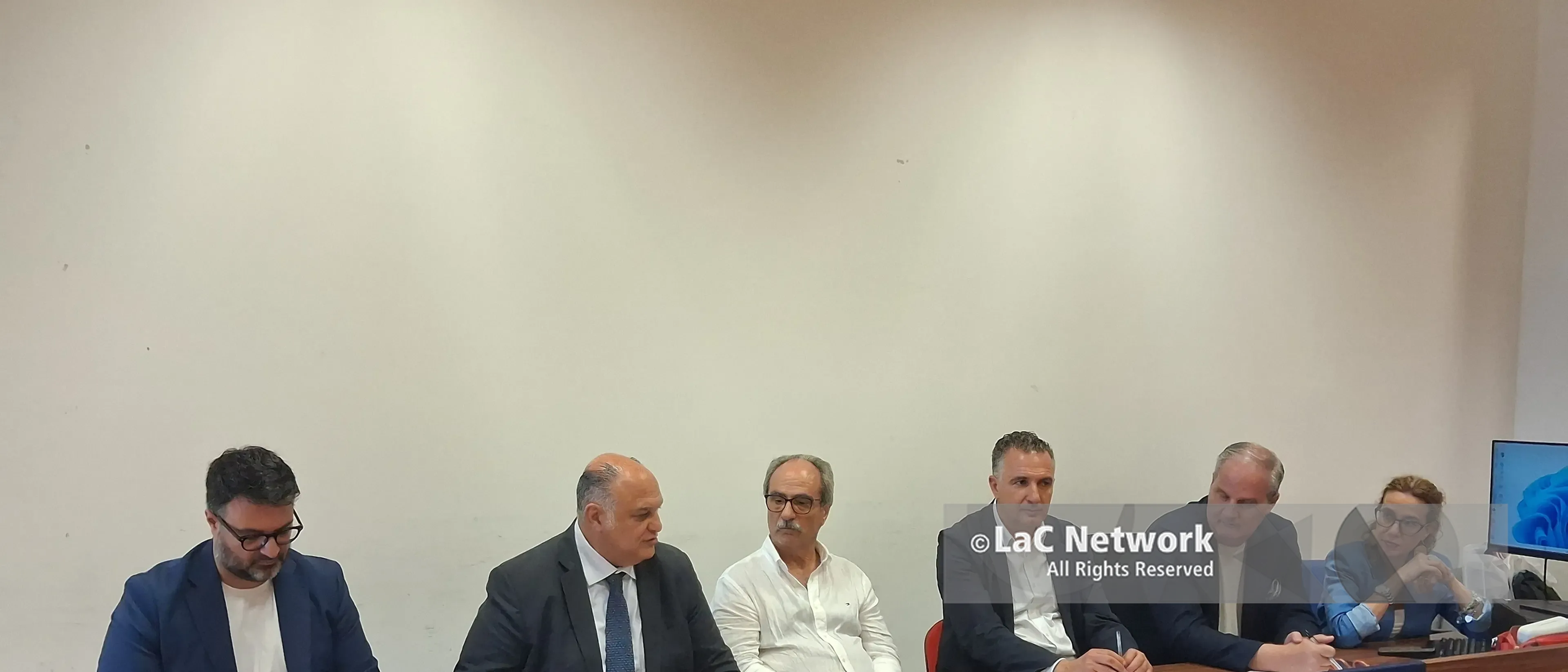 La Calabria abbraccia i suoi figli nel mondo, l’assessore Calabrese: «Il turismo delle radici è un asset strategico»\n