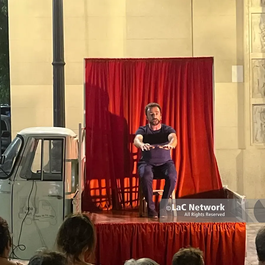 La storia della Resistenza nella terra della Magna Grecia, a Reggio “La partigiana” di Marco Mittica fonde antico e contemporaneo