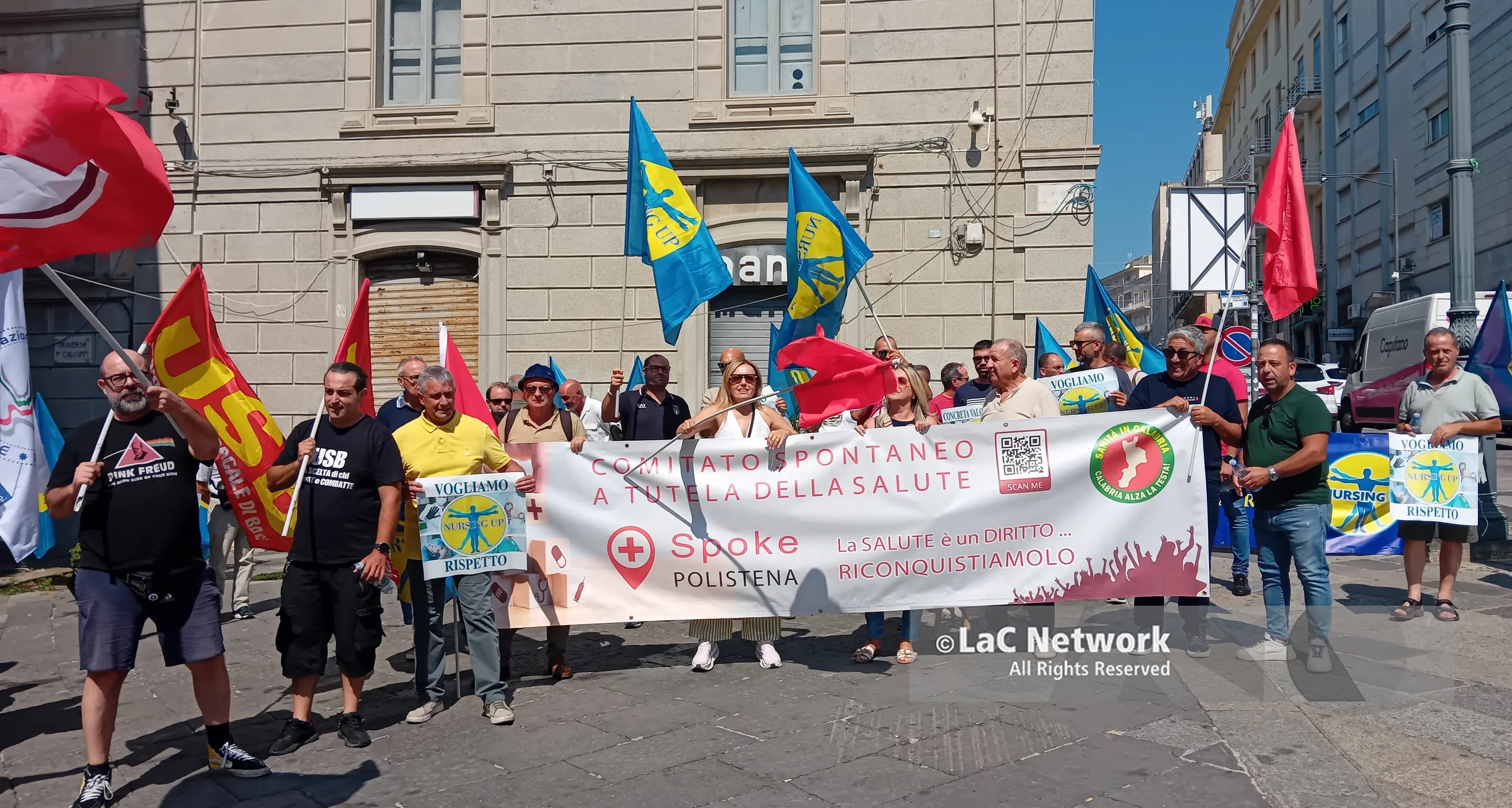 Esplode la protesta del 118:\u00A0«Tempi di intervento sempre più lunghi, rischiamo anche\u00A0il linciaggio. Siamo allo stremo»\n