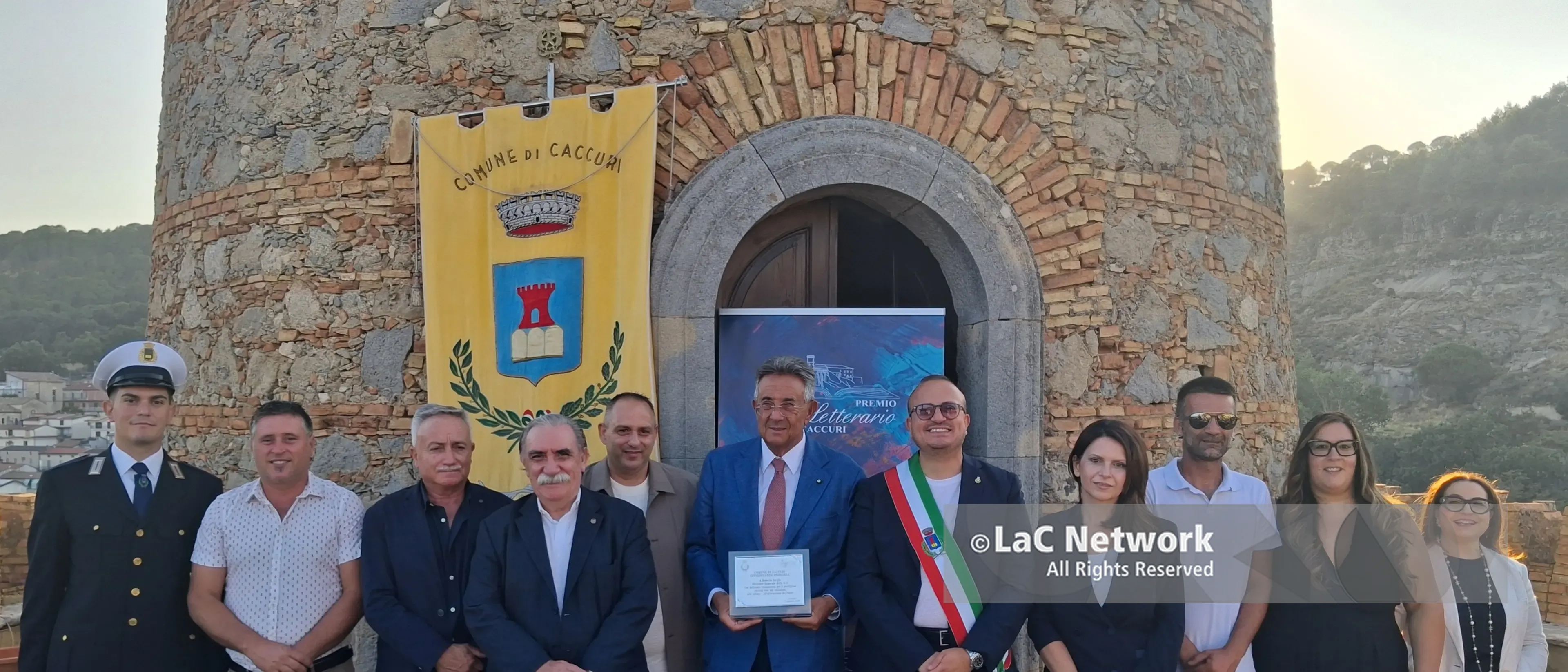 Caccuri, conferita al direttore generale della Rai\u00A0Roberto Sergio la cittadinanza onoraria: «Da oggi questa è anche casa mia»\n