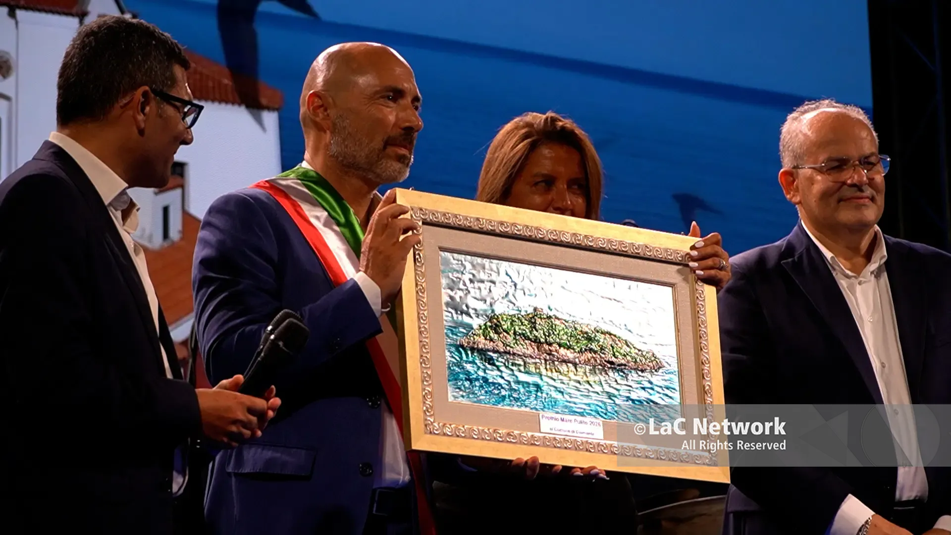 Gran Galà “Mare Pulito Bruno Giordano”, la città di Diamante premiata per l'impegno nella tutela del mare\n