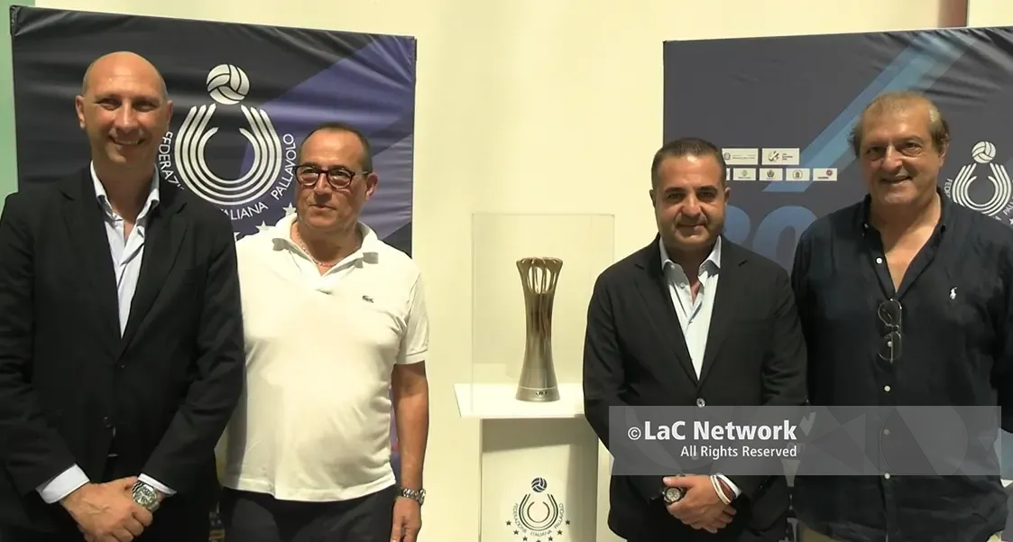 Reggio si prepara ad accogliere gli Azzurri campioni del mondo di Pallavolo, il prestigioso Trofeo da oggi esposto\u00A0al Museo