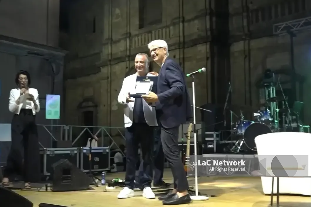 Al presidente dell’US Catanzaro Floriano Noto, il Premio città di Squillace per lo sport\n