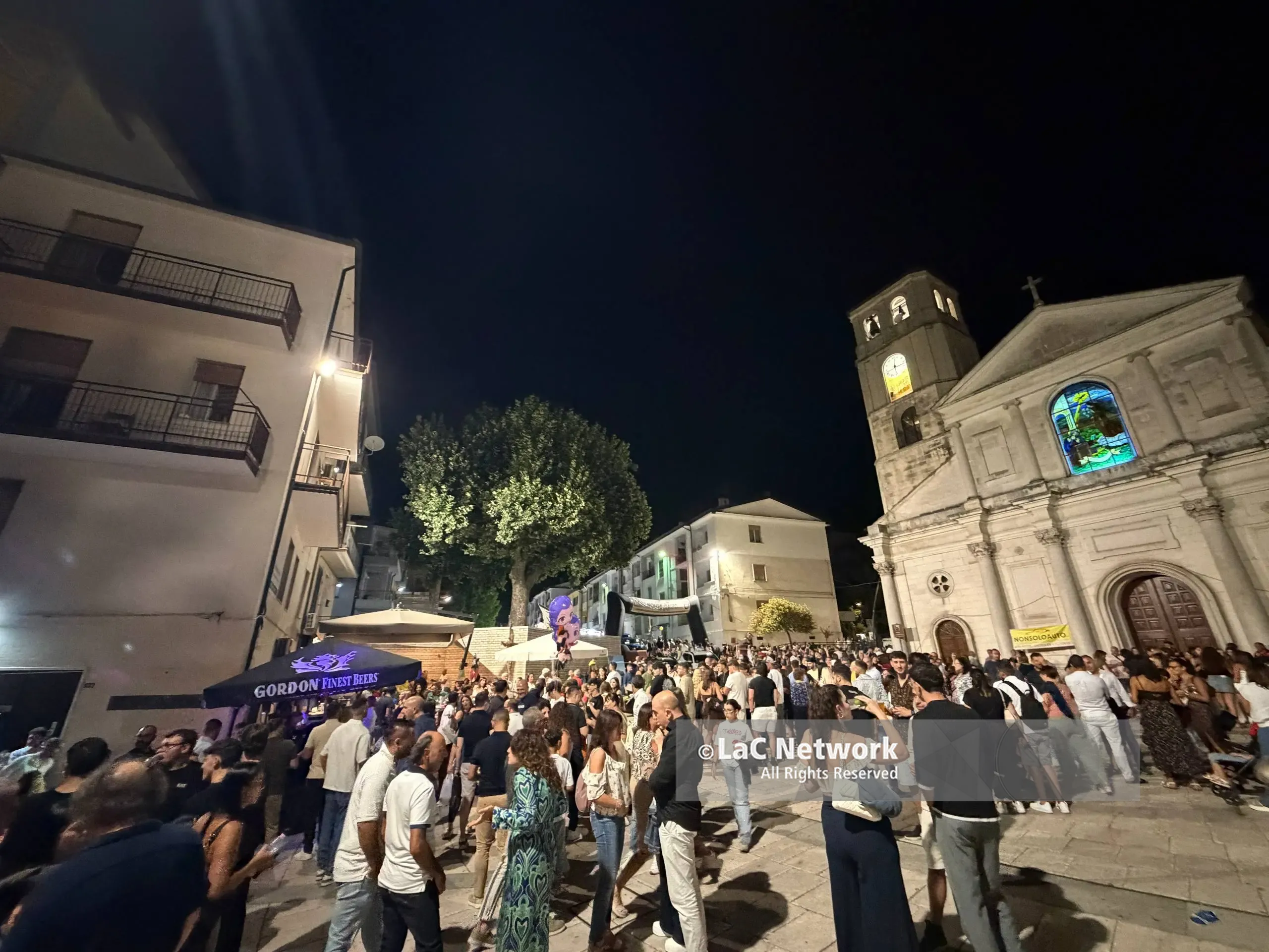 Rissa nella notte ad Acri, Capalbo valuta restrizioni per i minori: ipotesi coprifuoco\n
