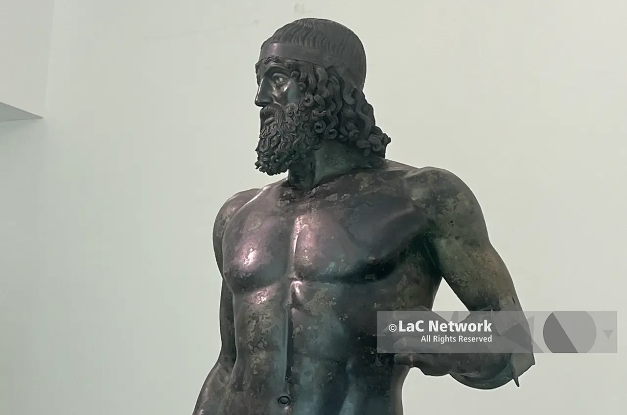 Bronzi di Riace e IA, presto un archivio digitale aperto con gli esiti di oltre 50 anni di studi\n\n\n