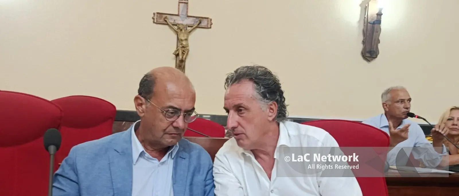 Emodinamica, i sindaci vibonesi: «Chi ha un infarto non può aspettare.\u00A0No al servizio “a chiamata”». Romeo: «La Regione se ne fotte di Vibo»\n