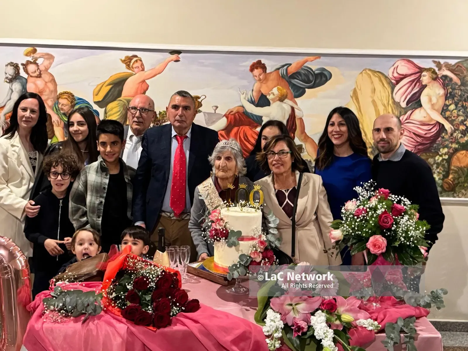 Frattura del femore a 100 anni, Carmelina operata in meno di sei ore: «Presto potrà tornare a camminare»\n