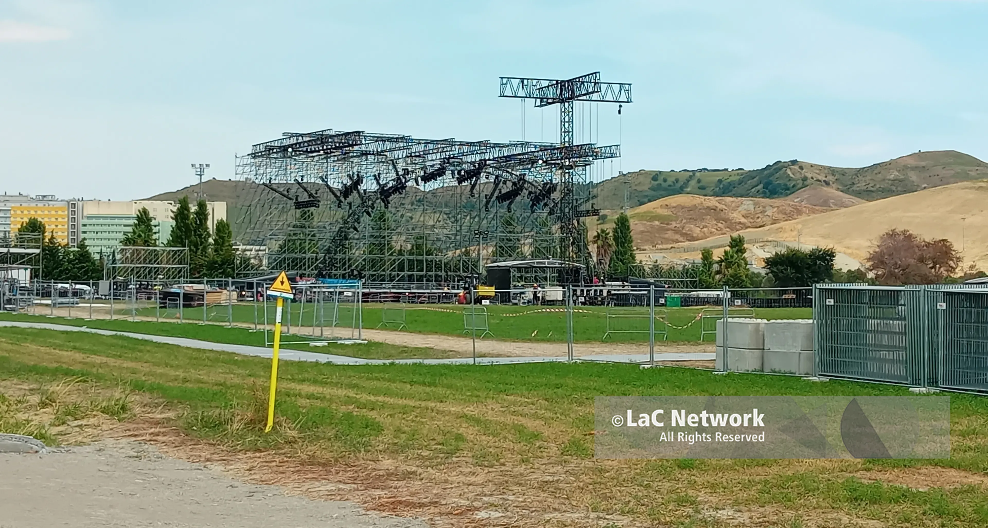 Jova Summer Party a Catanzaro, come arrivare e dove parcheggiare: tutte le indicazioni per il concerto\n