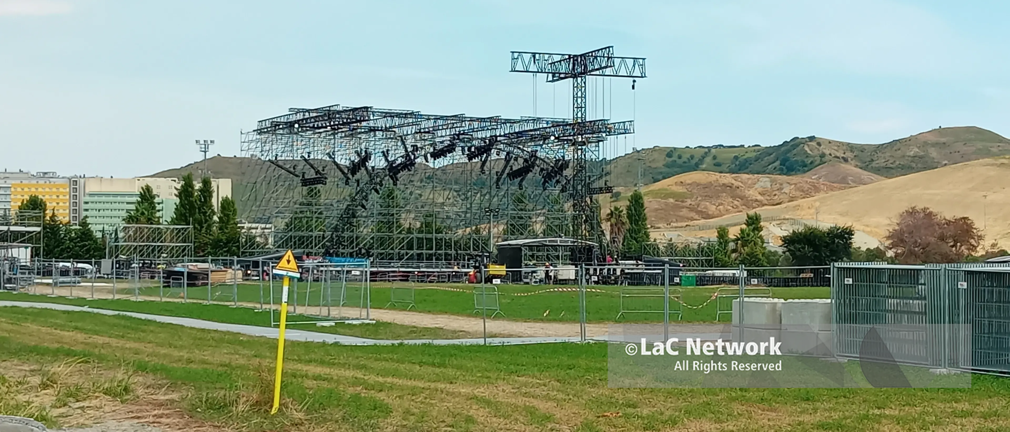 Jova Summer Party a Catanzaro, come arrivare e dove parcheggiare: tutte le indicazioni per il concerto\n