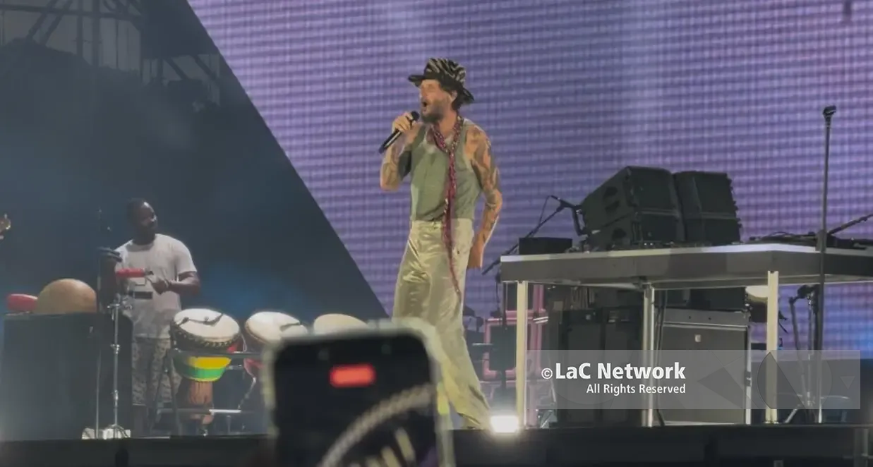 Quasi 30mila persone a Catanzaro per Jovanotti: la Calabria Music Arena si accende con il Jova Summer Party\n