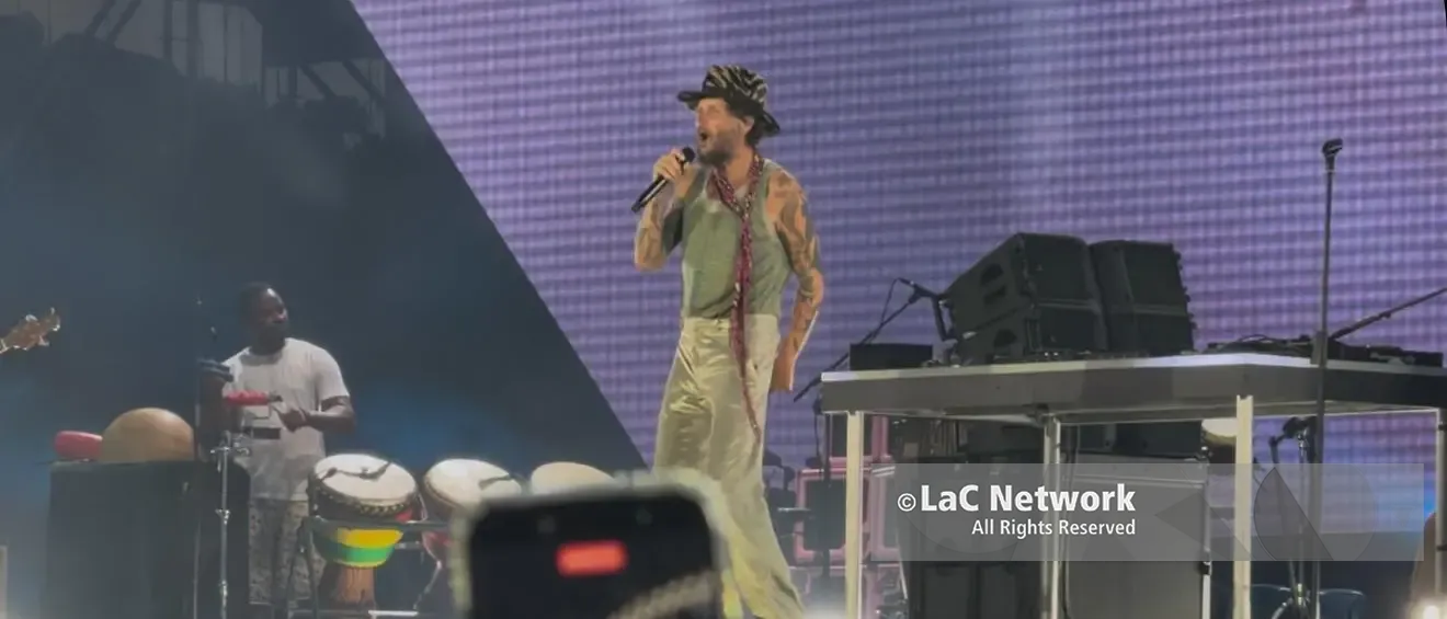Quasi 30mila persone a Catanzaro per Jovanotti: la Calabria Music Arena si accende con il Jova Summer Party\n