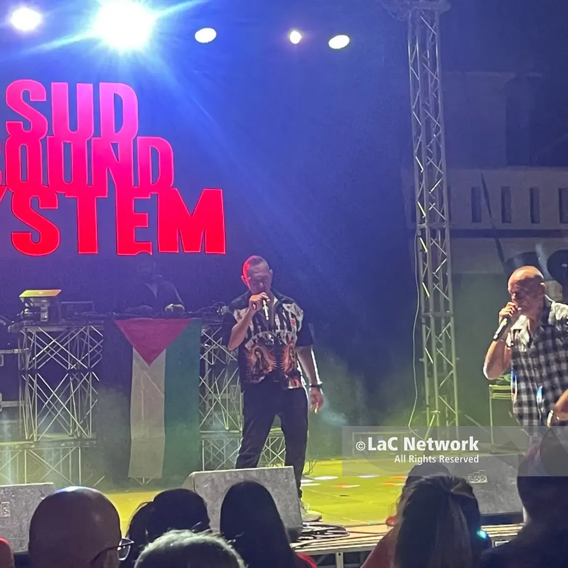 Condofuri balla con i Sud Sound System per celebrare i 35 anni di storia della band\n