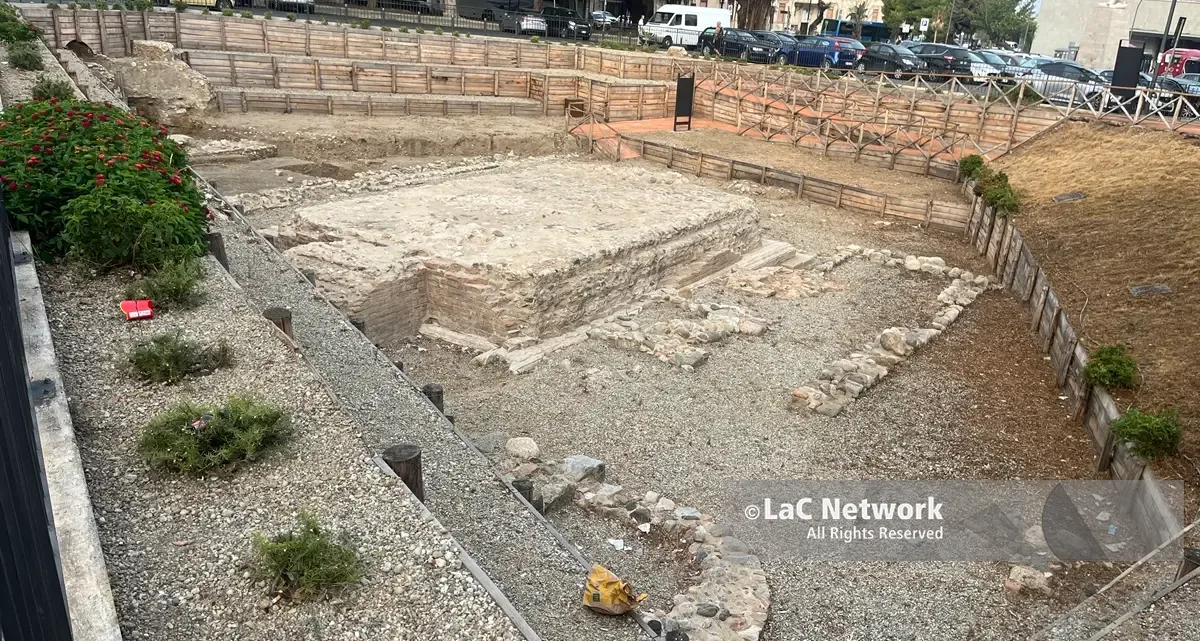 Scavi archeologici piazza Garibaldi a Reggio, il tempio di età Augustea torna a “respirare”. Ma quali prospettive?