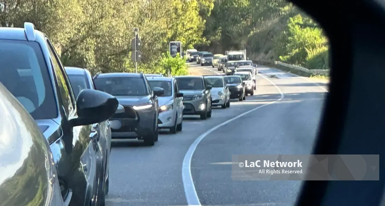 Vacanze finite, a Vibo torna anche il traffico: automobilisti in coda sulla Statale 18 nel primo giorno di settembre\n