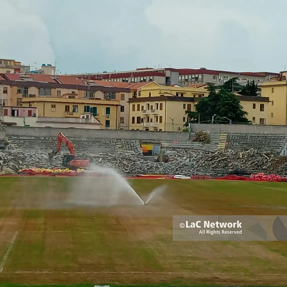 Catanzaro-Carrarese, il Ceravolo resta a capienza ridotta: si replica l’assetto di\u00A0Coppa Italia adottato contro il Sudtirol\n