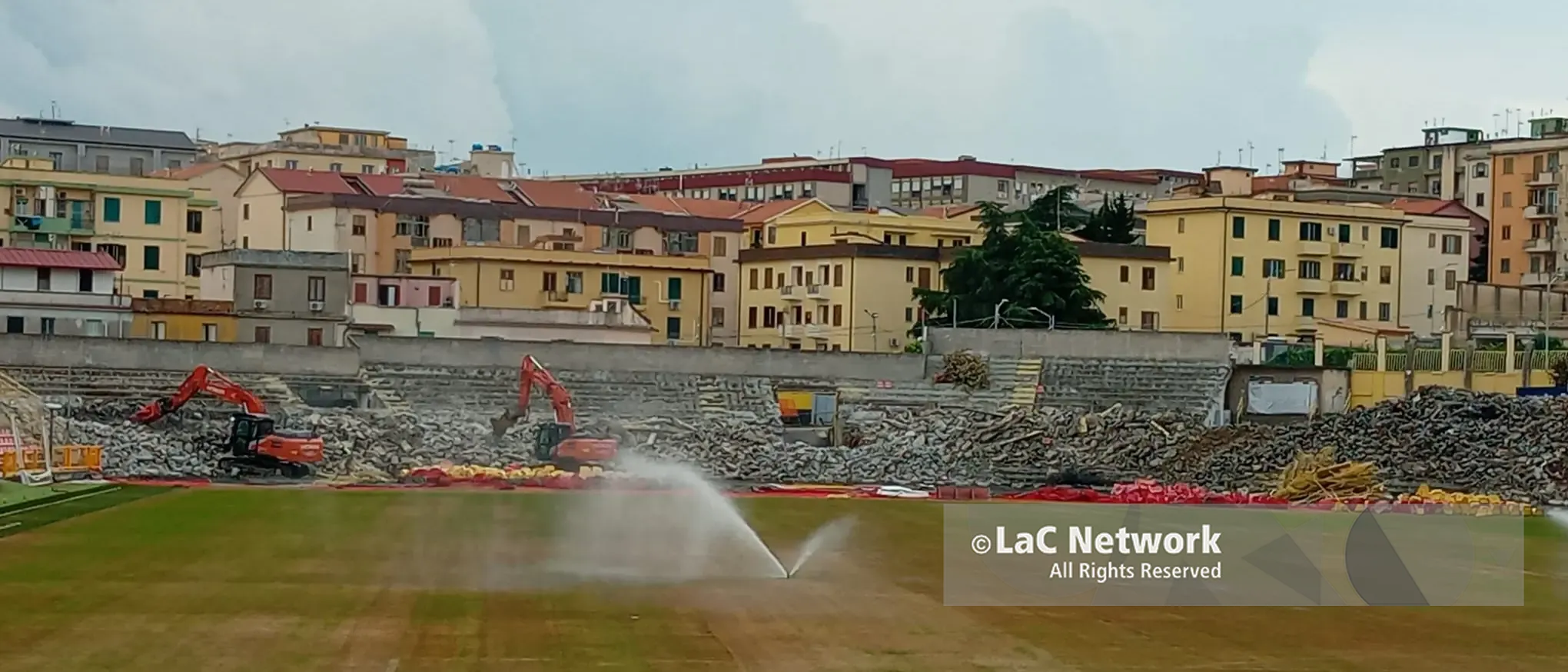 Catanzaro-Carrarese, il Ceravolo resta a capienza ridotta: si replica l’assetto di\u00A0Coppa Italia adottato contro il Sudtirol\n