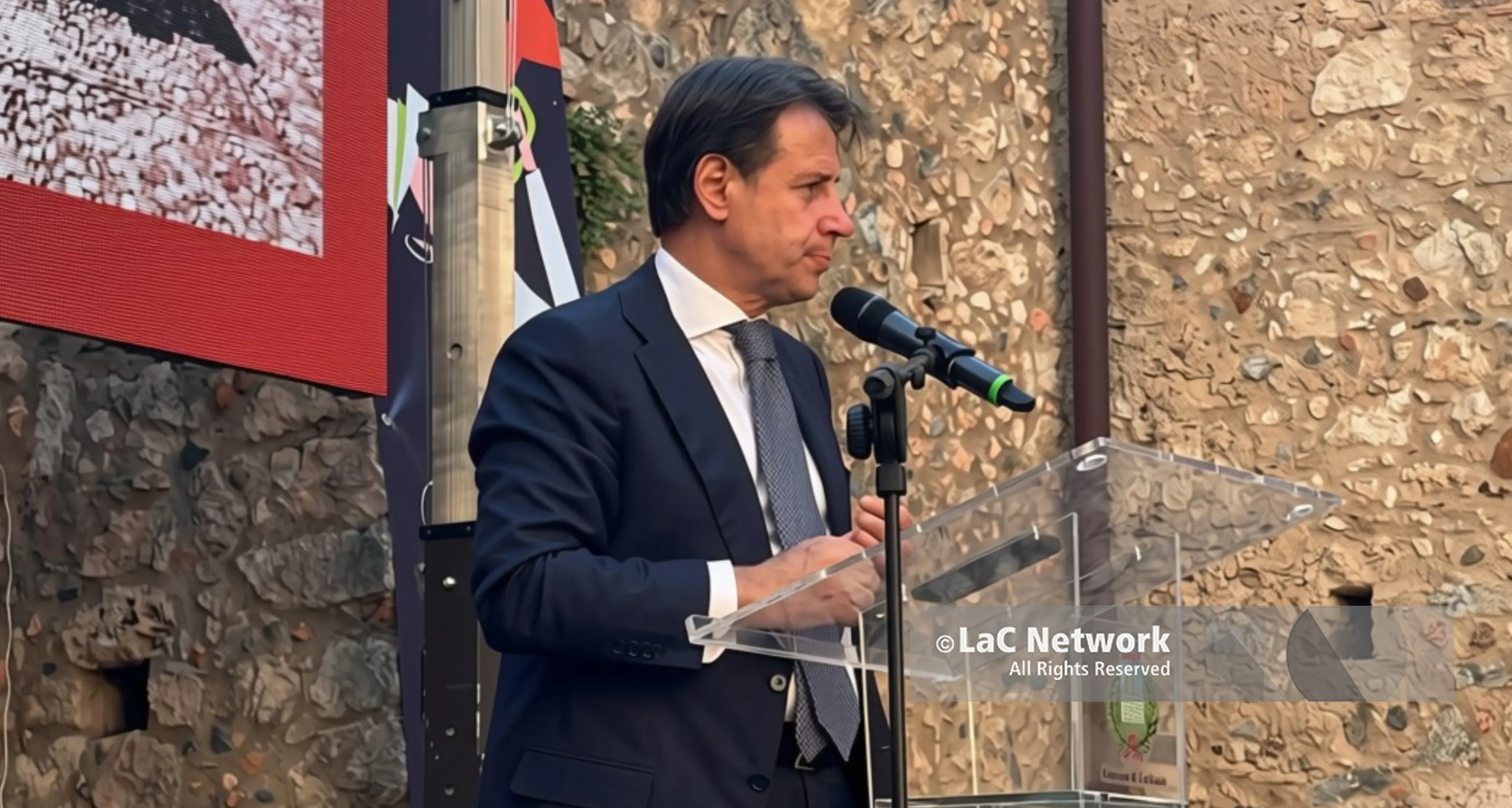 Conte da Cerisano attacca Meloni: «Vannacci è il figlio delle sue promesse tradite». E poi\u00A0sul riarmo: «Pacifisti, non antimilitaristi»\n