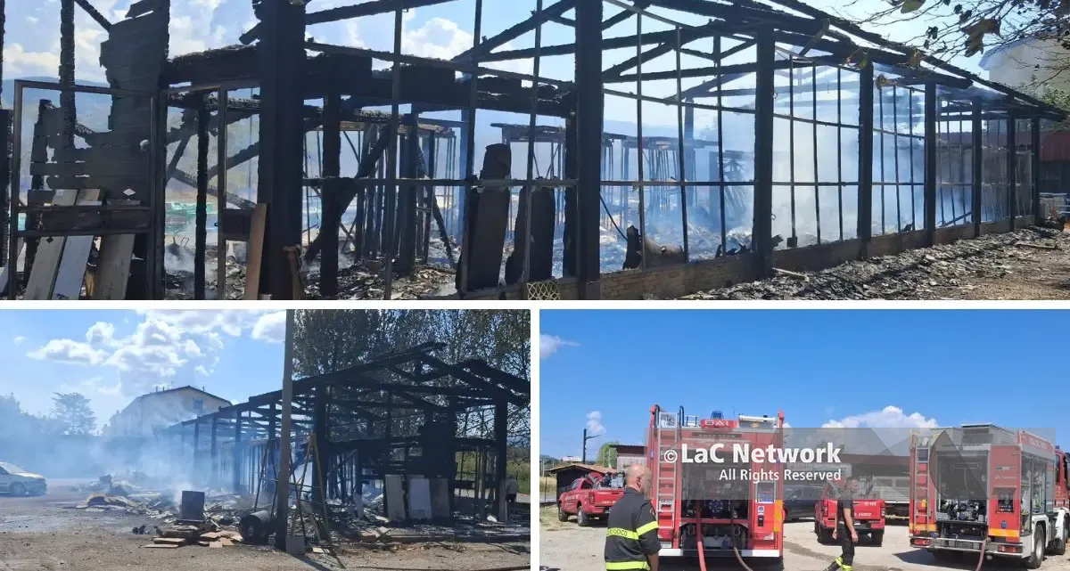 Rende, incendio distrugge un deposito a Settimo: danneggiati anche due veicoli parcheggiati | VIDEO\n