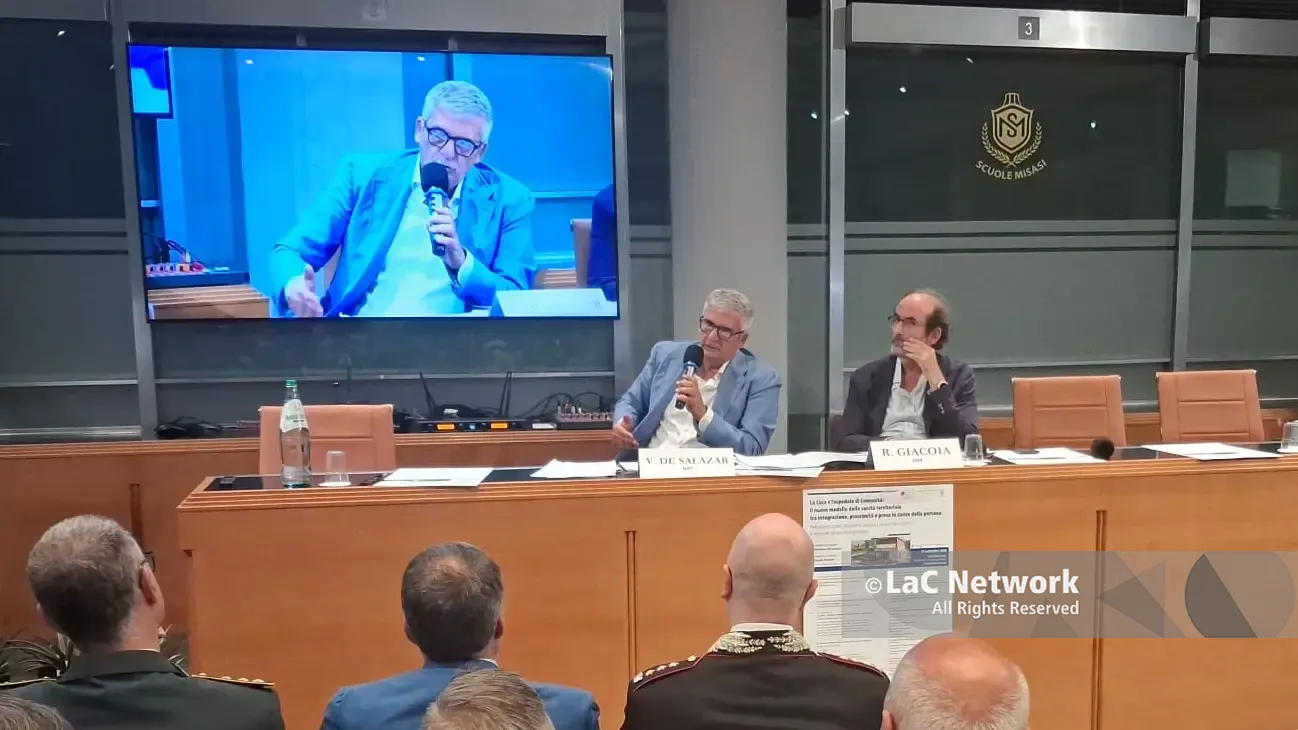 La conferenza stampa del commissario dell\\'Asp di Cosenza Vitaliano De Salazar