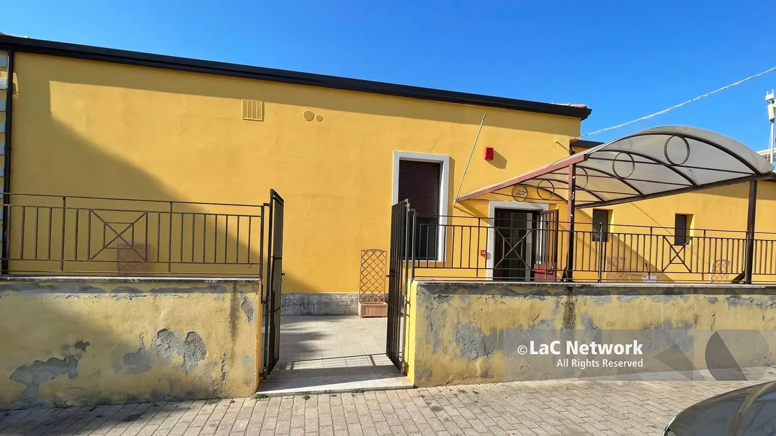 <p>Vibo Marina, dopo 8 anni <span style=\"color:hsl(0, 75%, 60%);\">riapre la storica scuola</span> Presterà: venerdì l’inaugurazione in tempo per la prima campanella dell’anno</p>