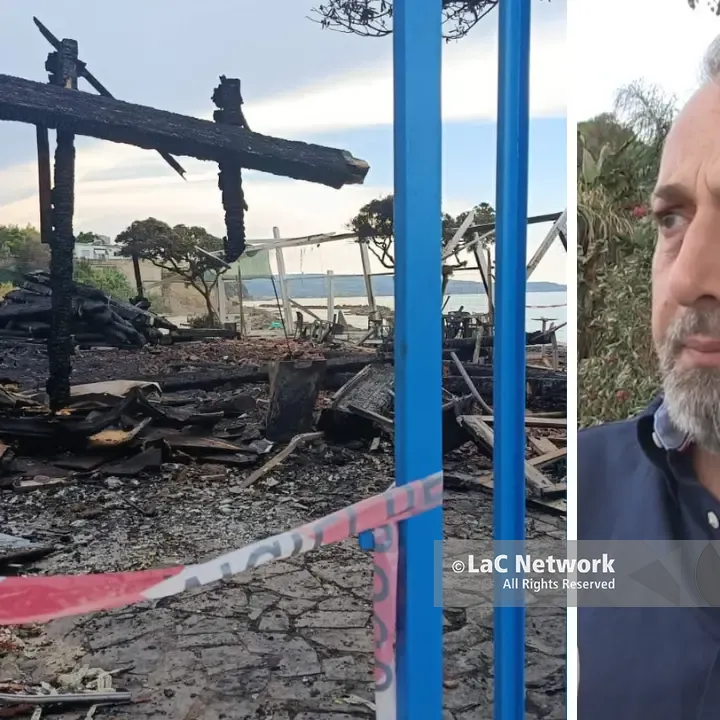 Lido di Pizzo distrutto da un incendio: «In fiamme la nostra vita, ma ci rialzeremo». E scatta la gara di solidarietà\n