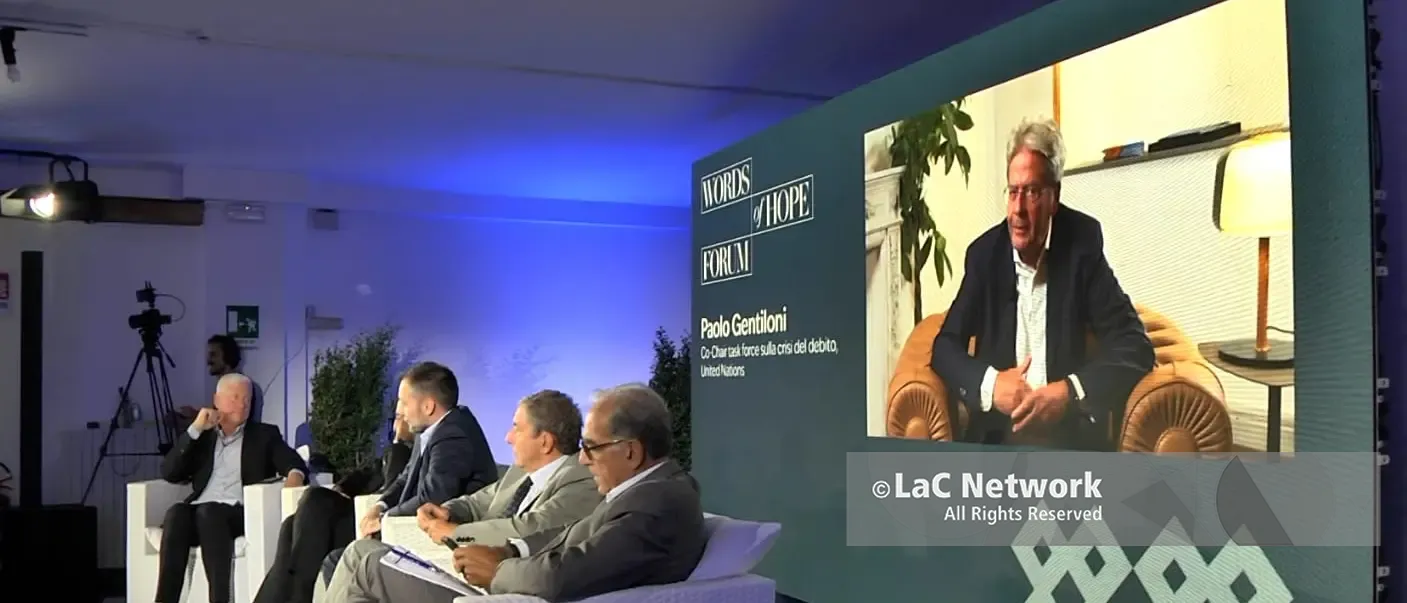 Words of hope, Gentiloni: «L’intelligenza artificiale non può essere guidata solo dal profitto»\n