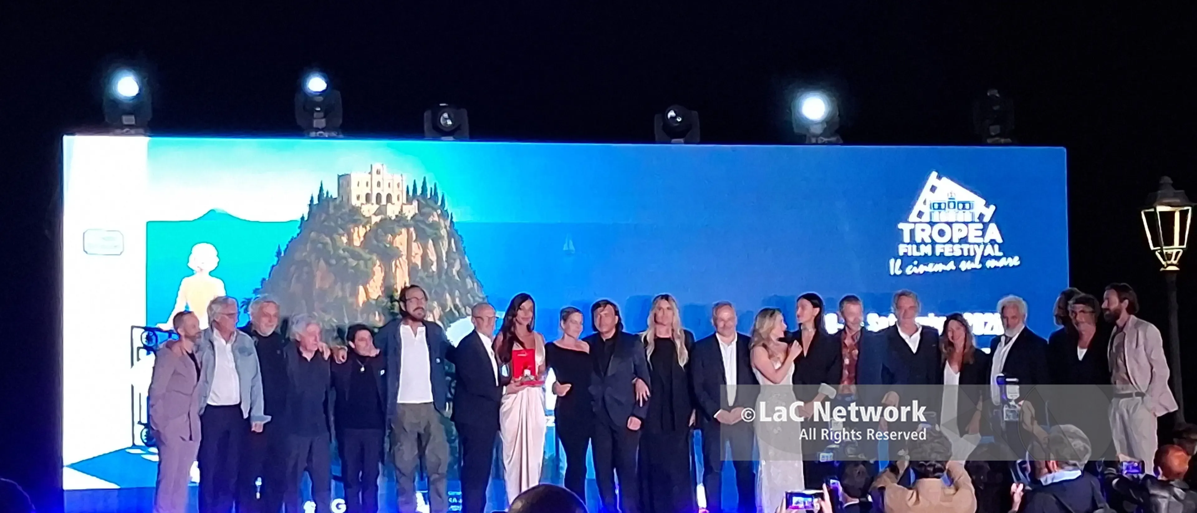 Tra le stelle del cinema, Tropea si illumina per il gran finale del Film Festival: ecco i vincitori\n