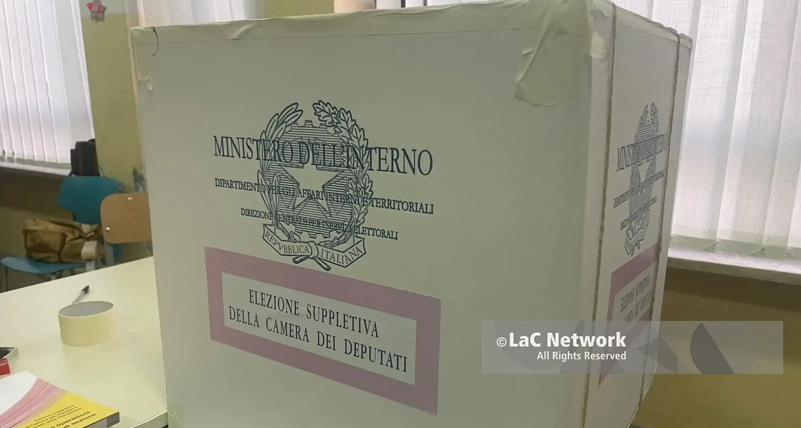 Suppletive Reggio: affluenza al 10,85% alle 19, ma il confronto con le precedenti elezioni rischia di essere fuorviante\n