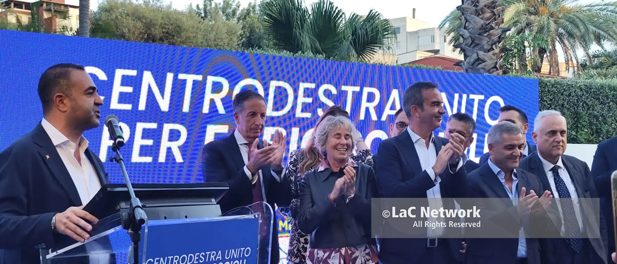 Occhiuto e Cannizzaro\u00A0sfottono\u00A0Vannacci: «Voleva la sua Sassonia? A Reggio ha preso sassate elettorali»\n