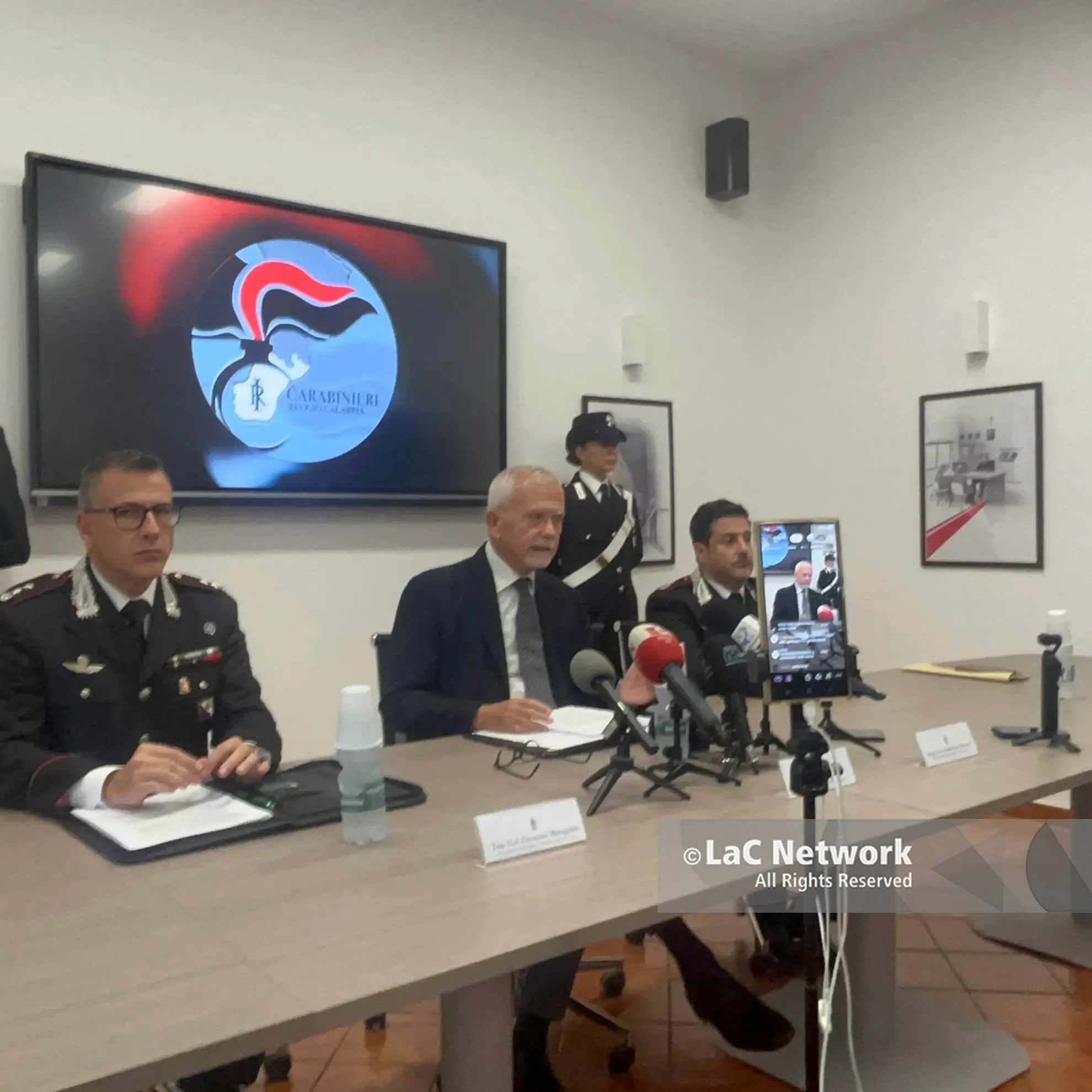Appalti condizionati, procedure pilotate, estorsioni, violenze e intimidazioni a Melicucco, Borrelli: «Il gruppo criminale come alternativa allo Stato»